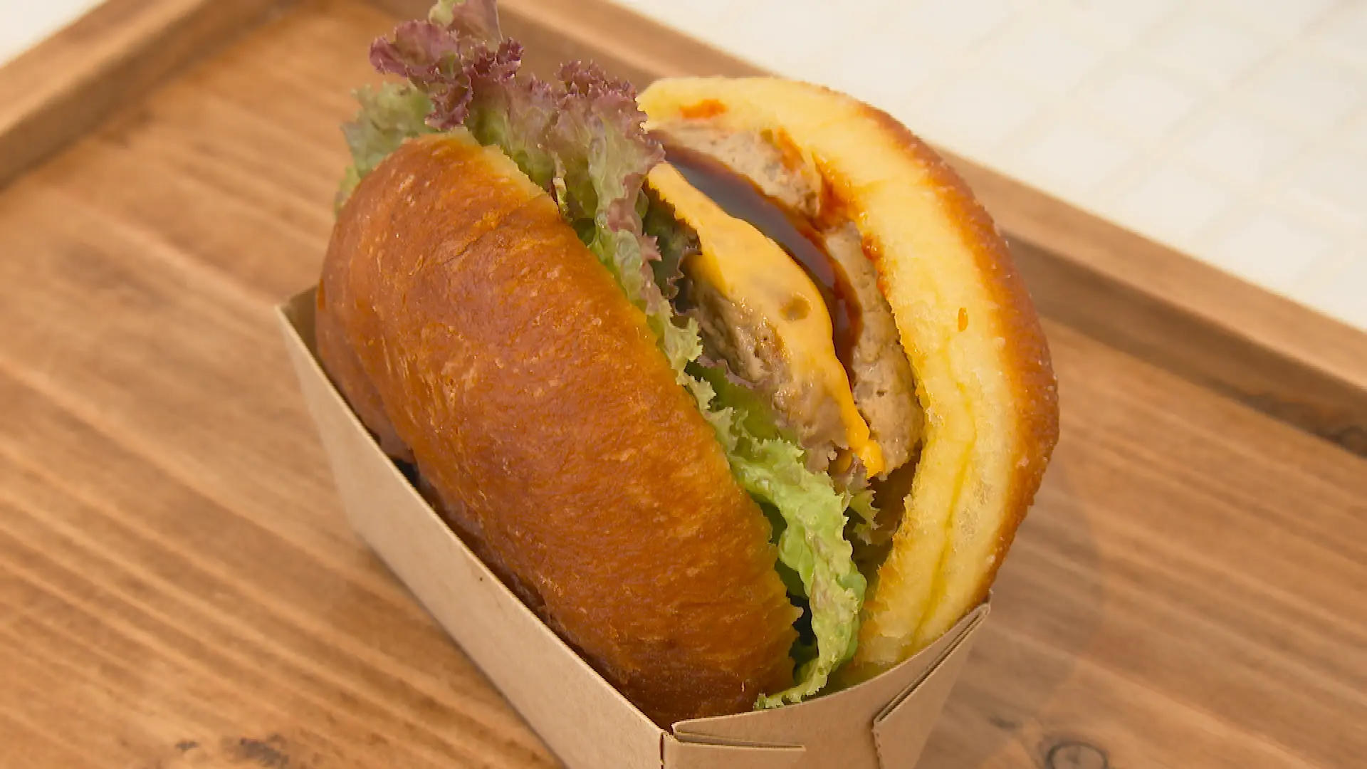 ハンバーグサンド