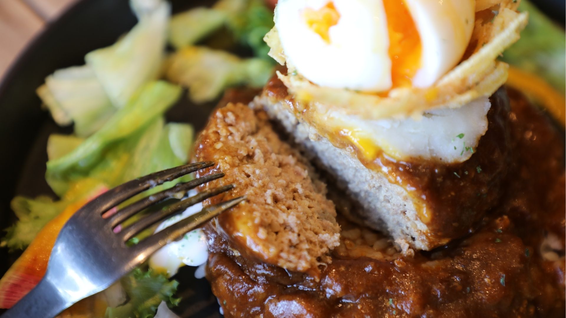 ロコモコのハンバーグの断面