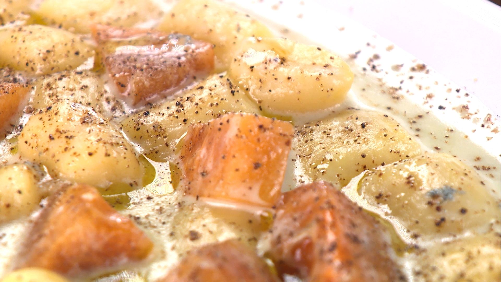 柿とゴルゴンゾーラのニョッキ