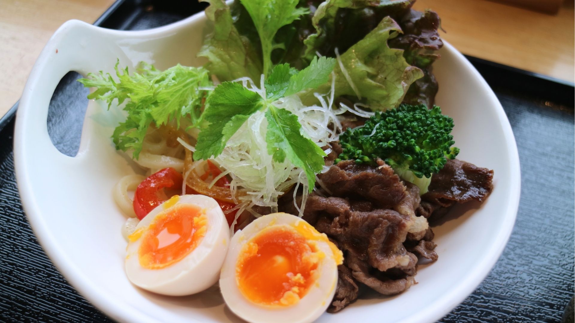 安菜蔵の島根和牛肉玉うどん