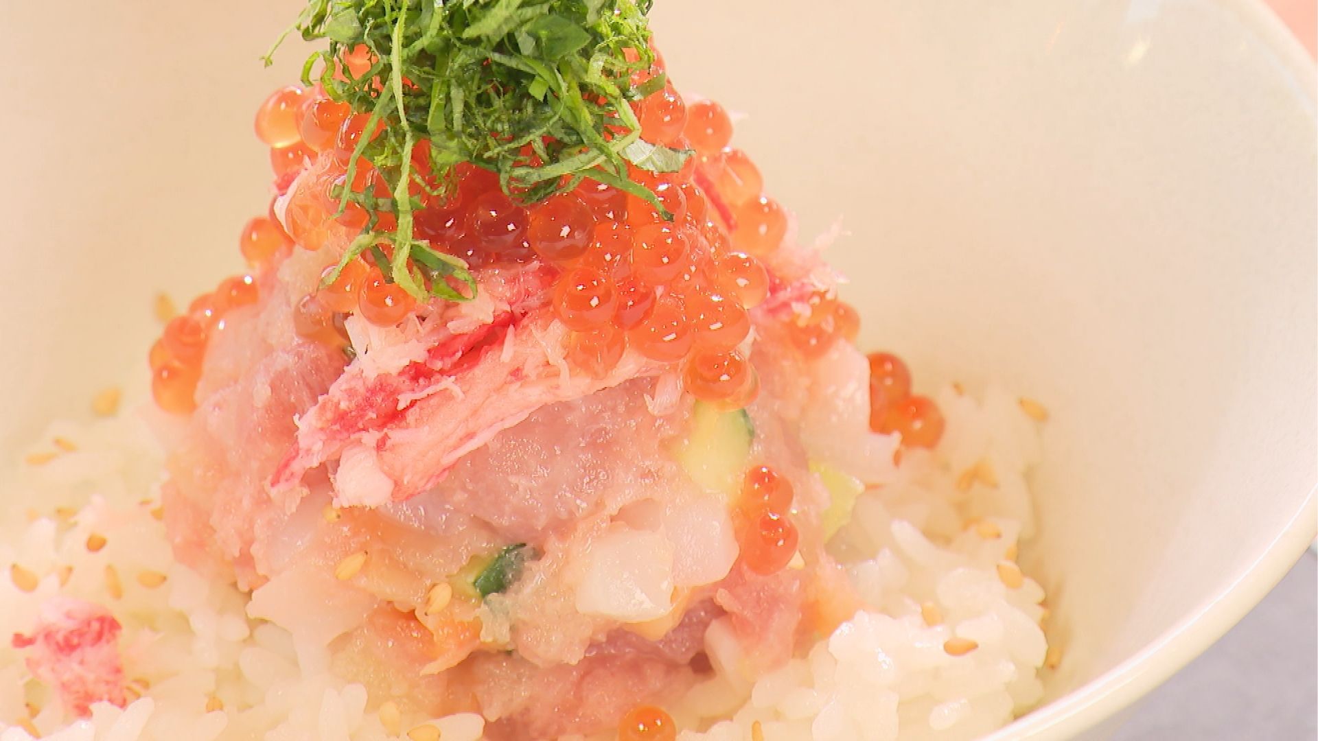 みんくるの海鮮丼「七宝丼」