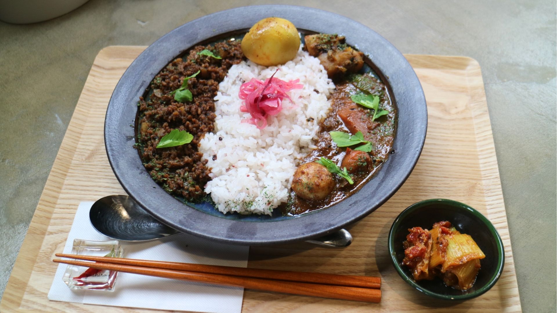 発酵とスパイスの社の「2種合掛け」