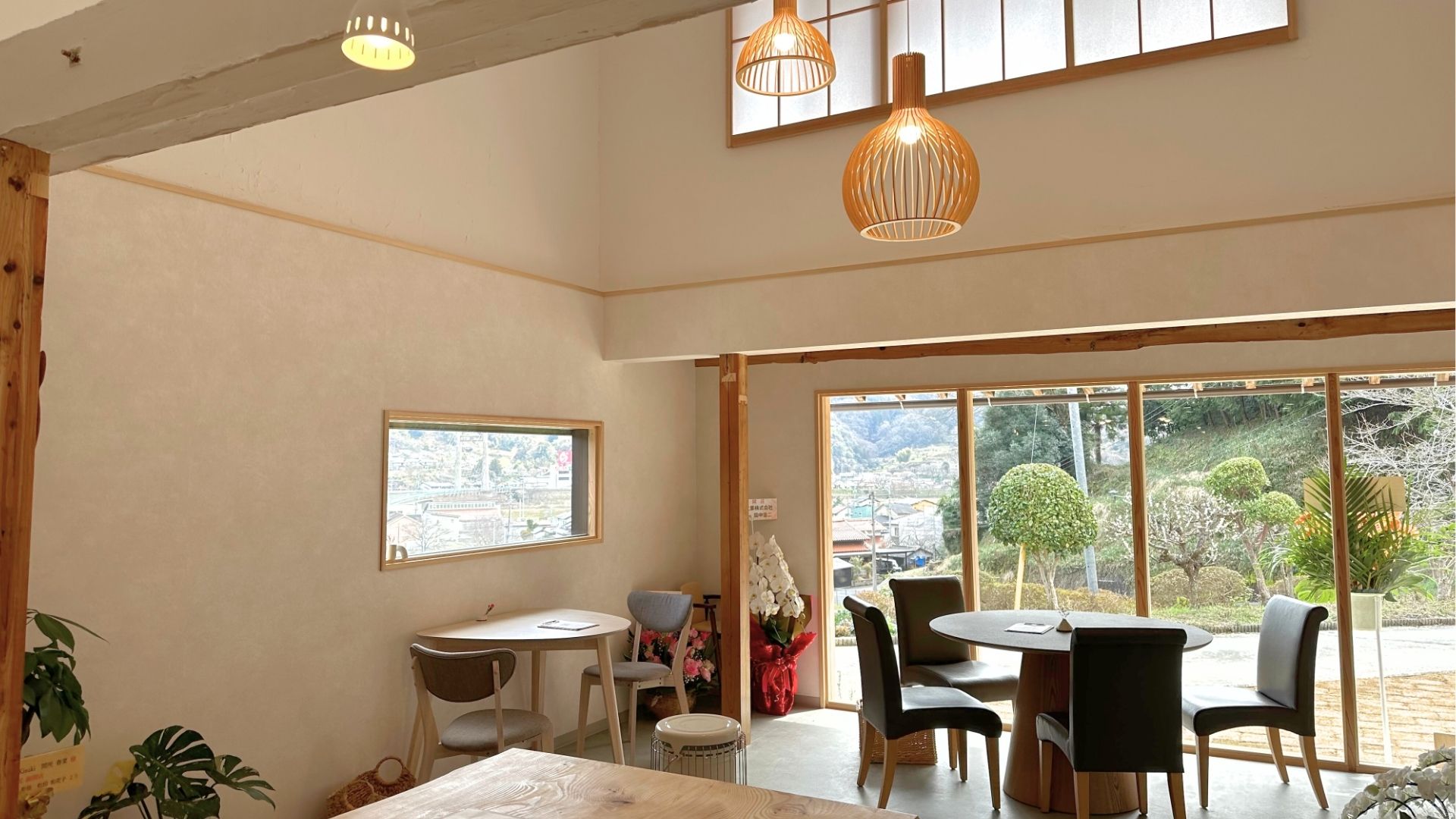 ナチュラルカフェキスキの店内