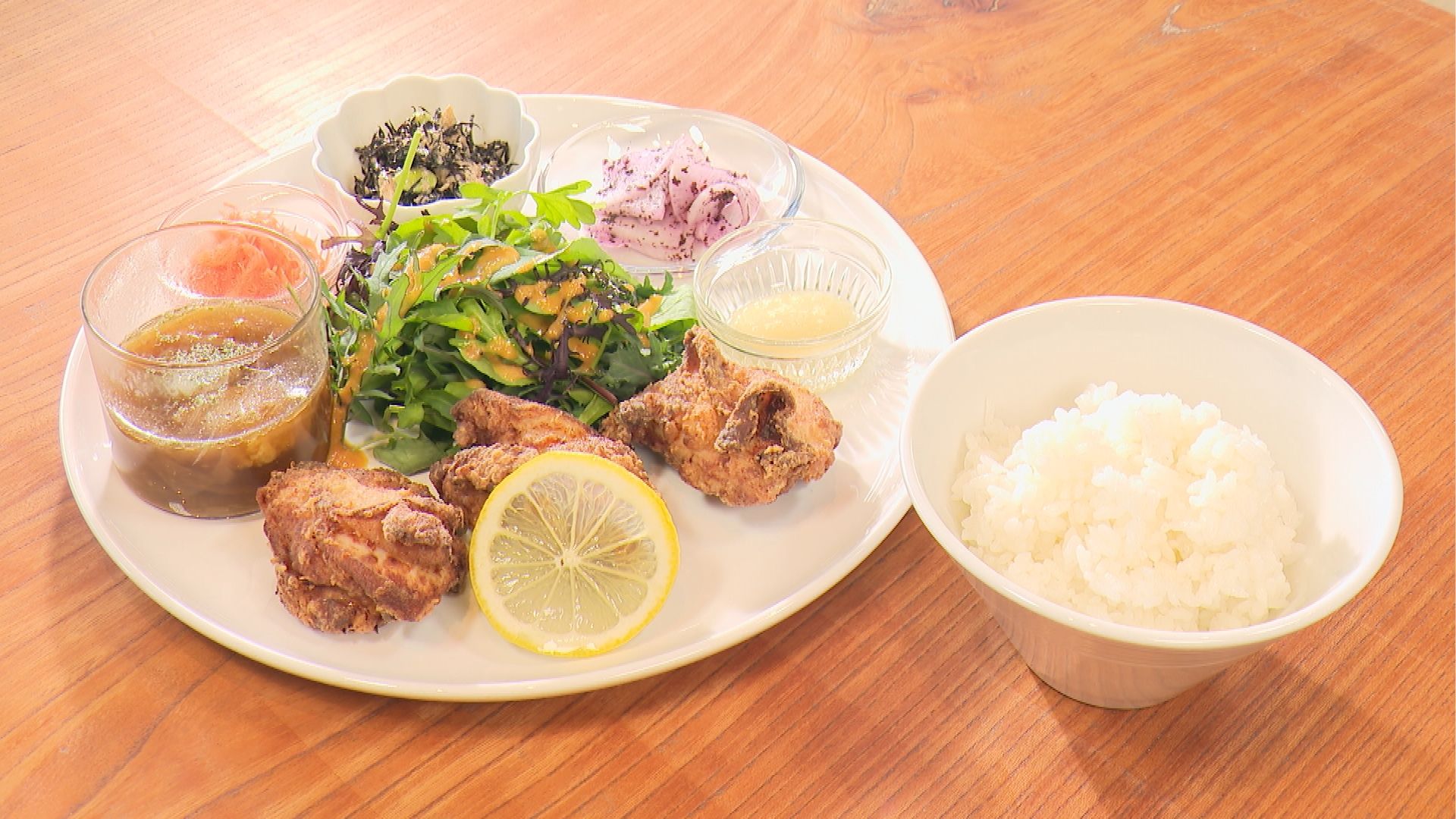 みんくるのからあげランチ