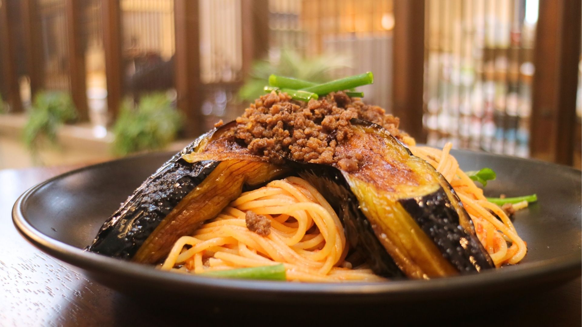 ピエトロの人気パスタ「なす辛」