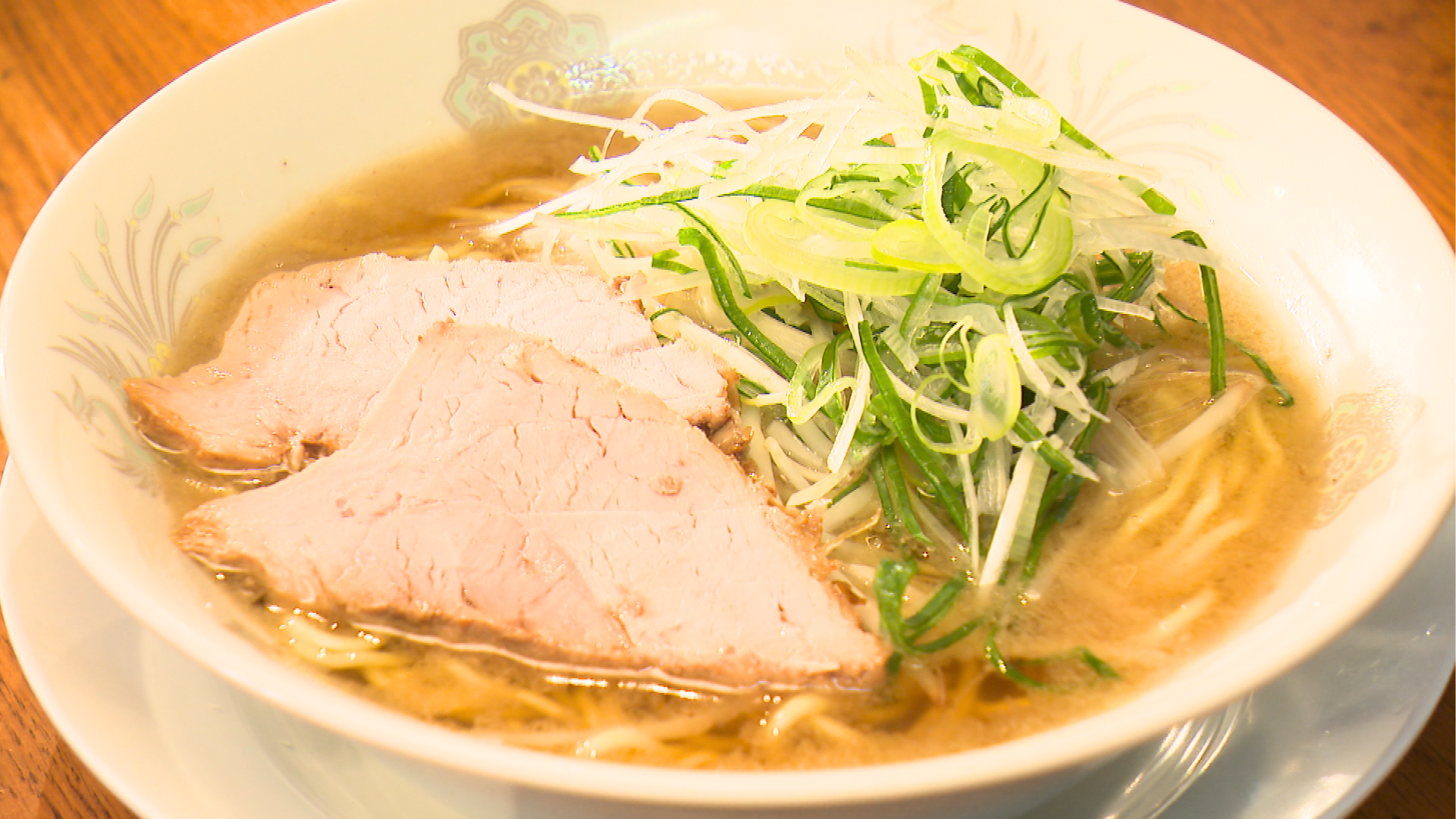 あさがおの看板商品である中華そば塩