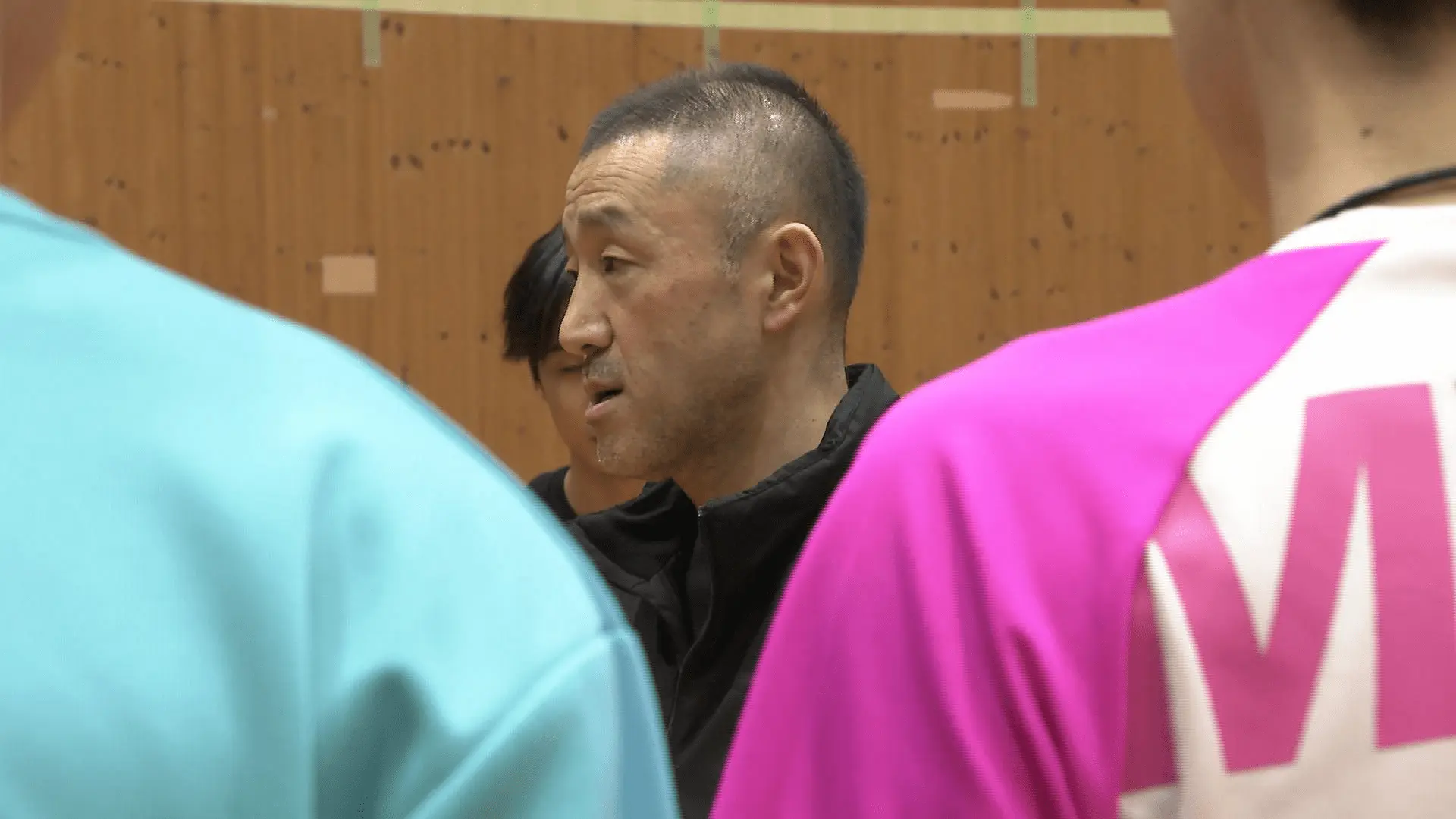 安来高校男子バレーボール部の玉木史朗監督