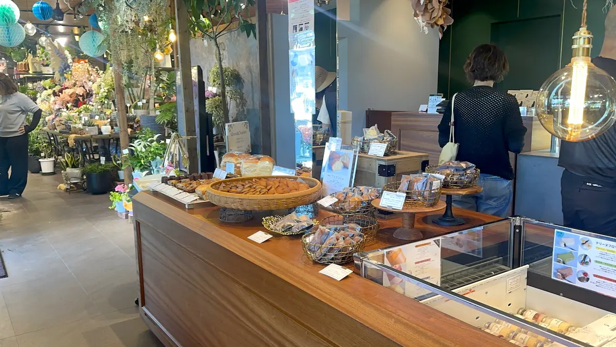 グランシェノンの店内