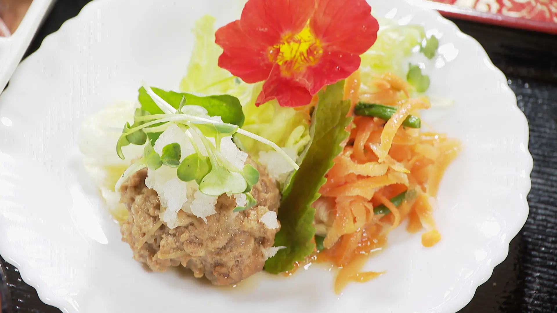 えばこGOHANの週替わりランチ「えばこ日替定食」のこの日のおかず肉団子