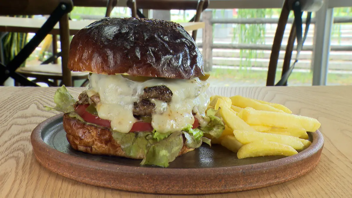 PLACEのカスタムバーガー