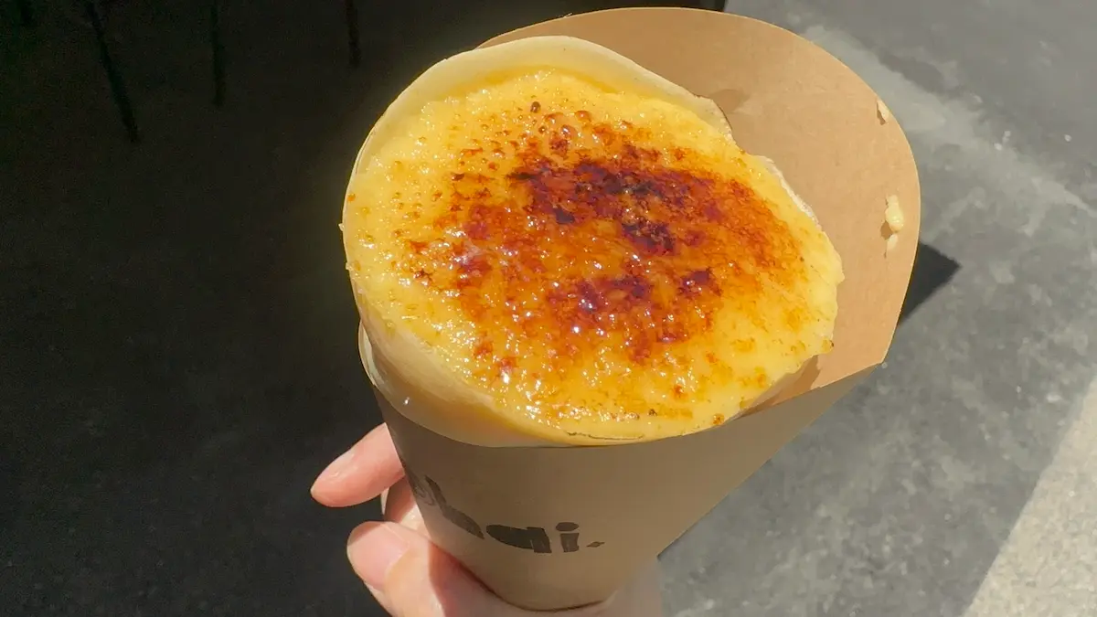 松江市にオープンした「カレーとクレープの店Chai」のカスタードブリュレクレープ