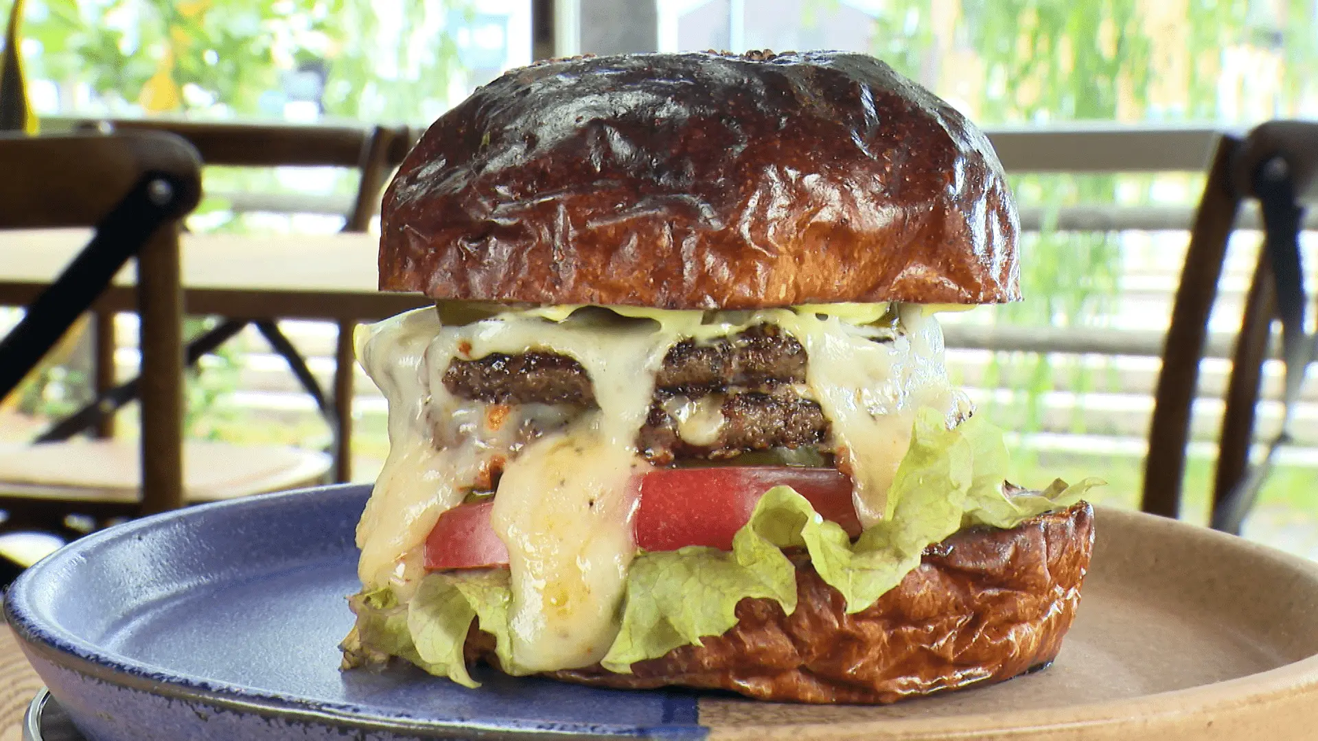 出雲市のハンバーガー店PLACE（プレイス）のカスタムバーガー
