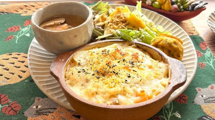 松江市の人気店カフェゆうのシーフードドリア