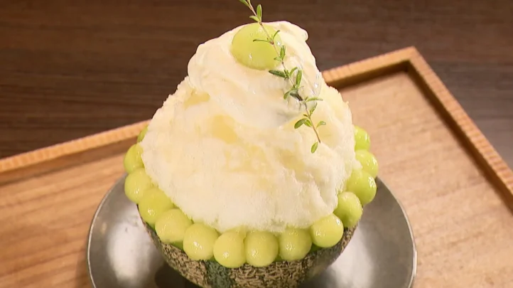 グランシェノンのまるごとメロンかき氷