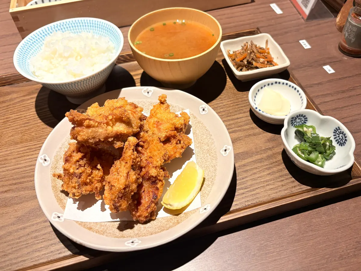 きまち温泉大森の湯のから揚げ定食