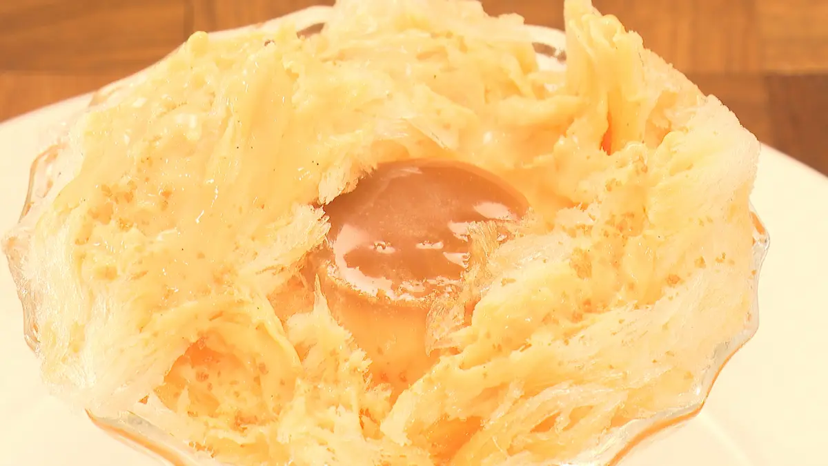 砂プリン氷の中にはプリンが丸ごと