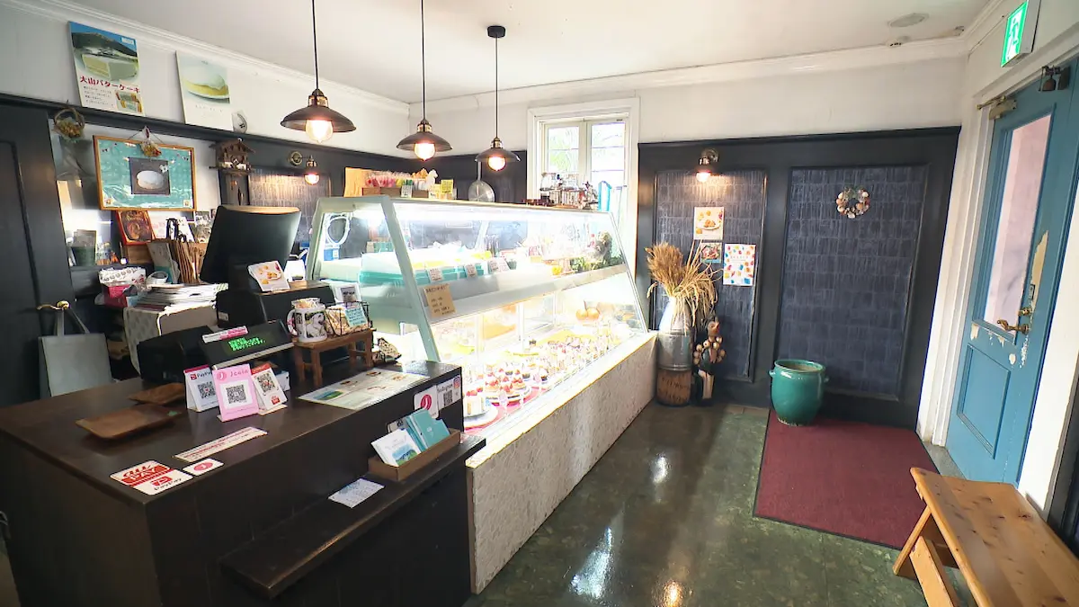ニコスイーツの店内