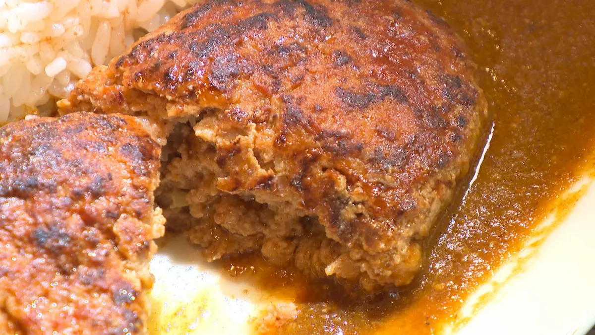 ハンバーグカレーのハンバーグ