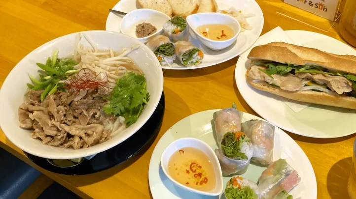 米子市のベトナム料理店スターアンドサンの料理