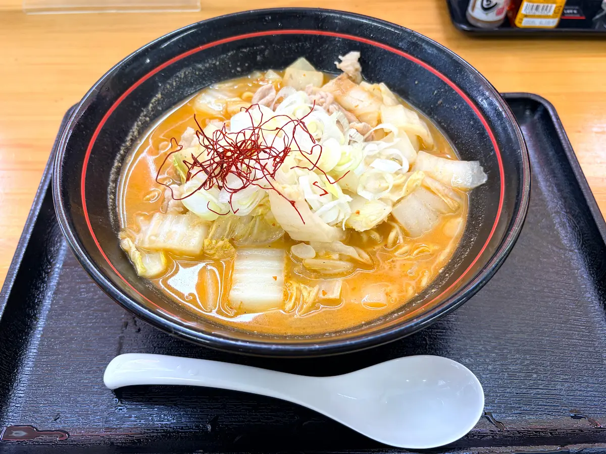 だいざんの牛骨スタミナラーメン