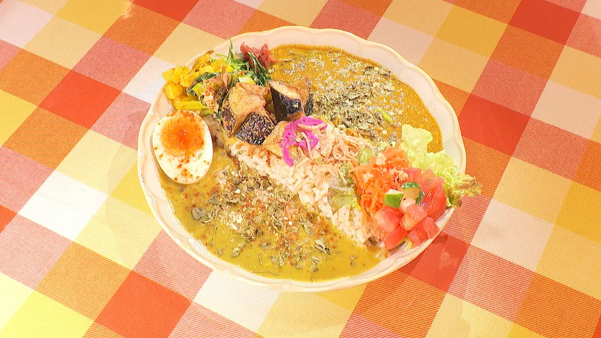 スパイス探検隊のあいがけカレー