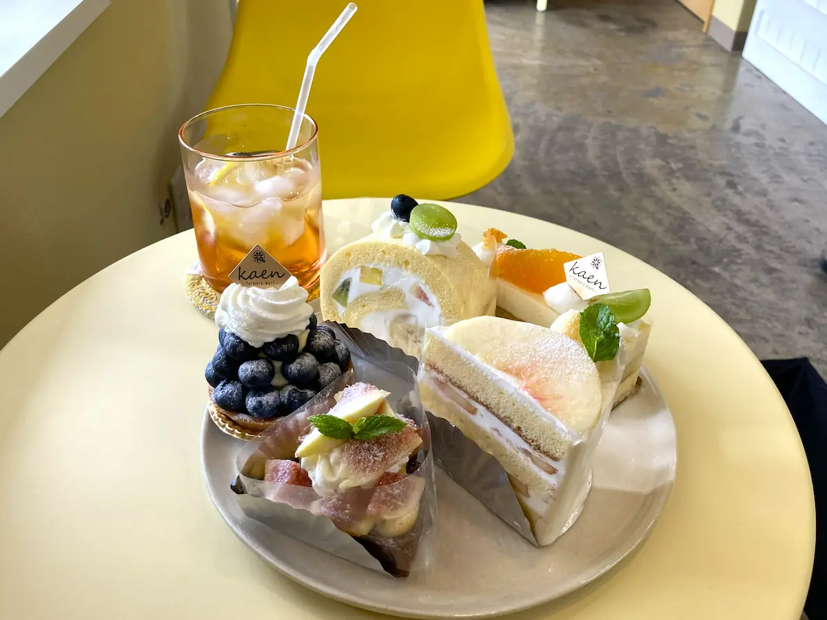 かえんのケーキとアイスティー