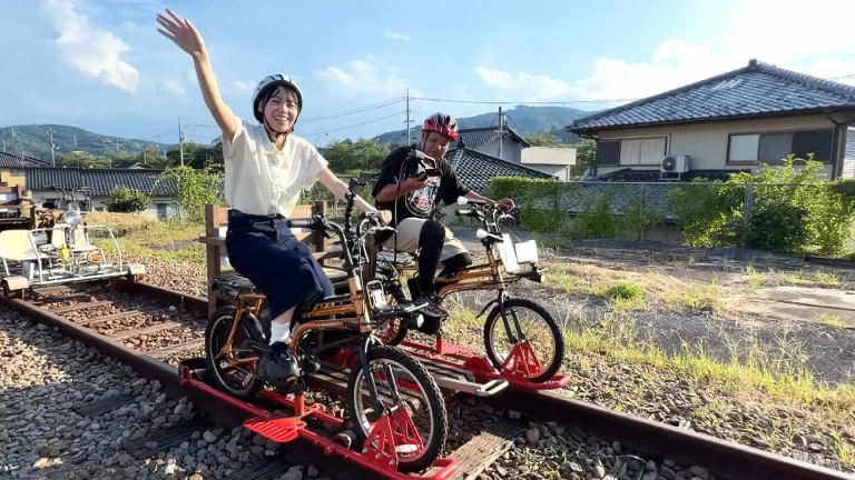 三次市の尾関山駅で体験できるレールマウンテンバイク
