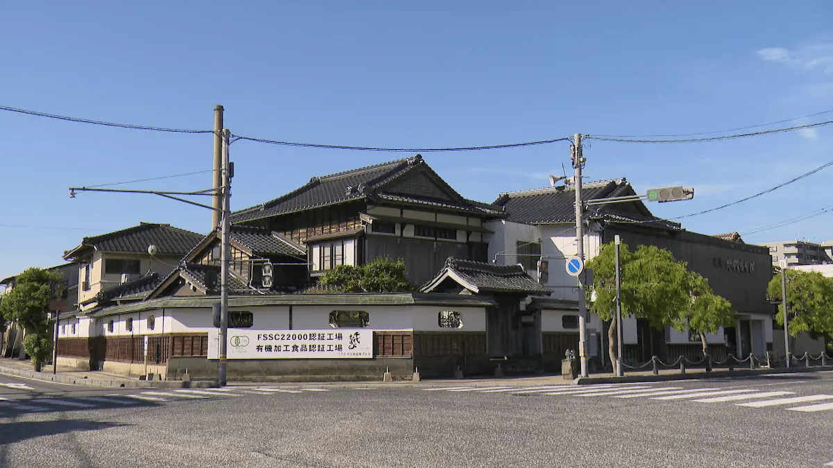 境港市の千代むすび酒造の外観