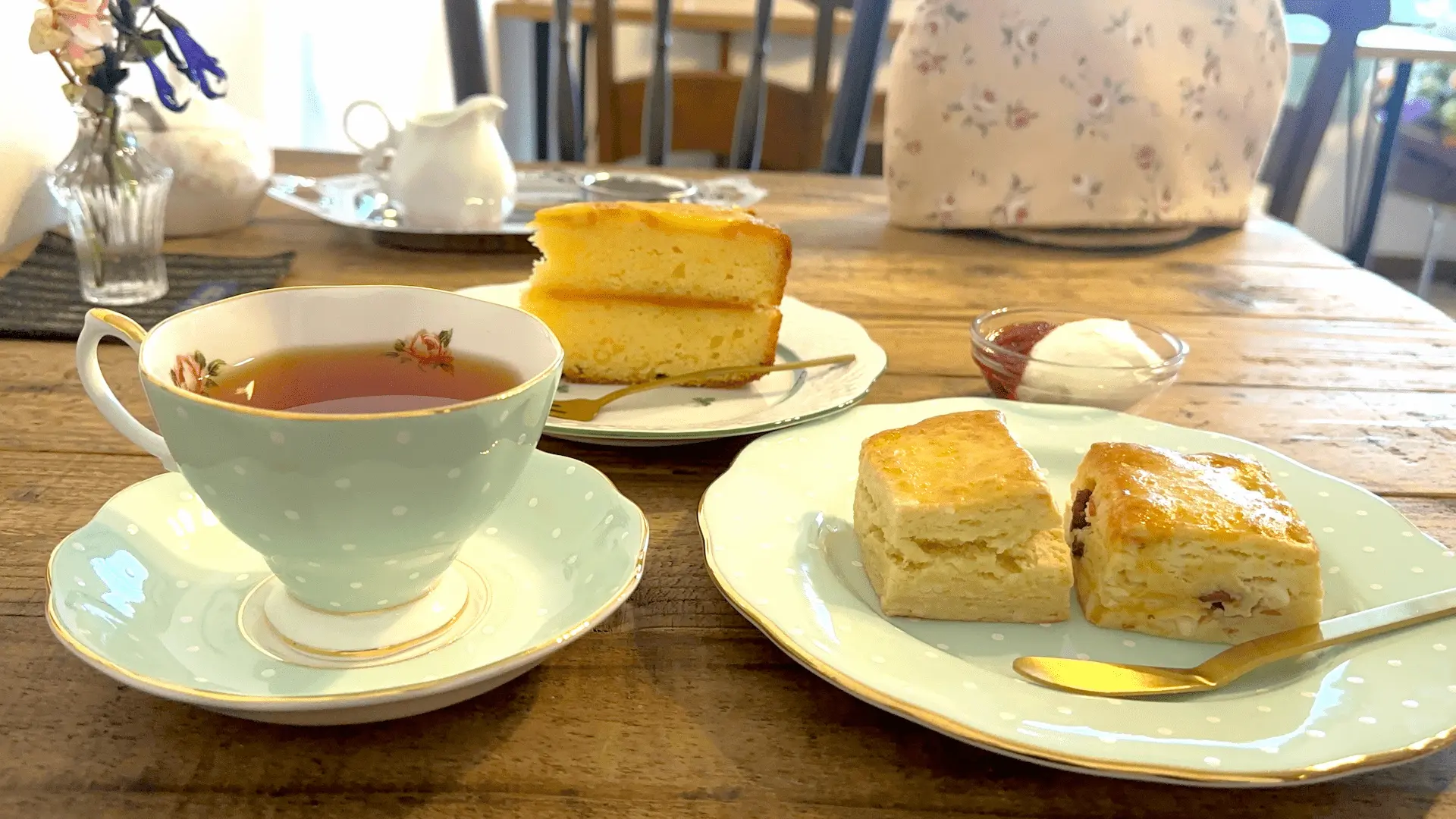 松江市のカフェ「紅茶とスコーンLinde（リンデ）」