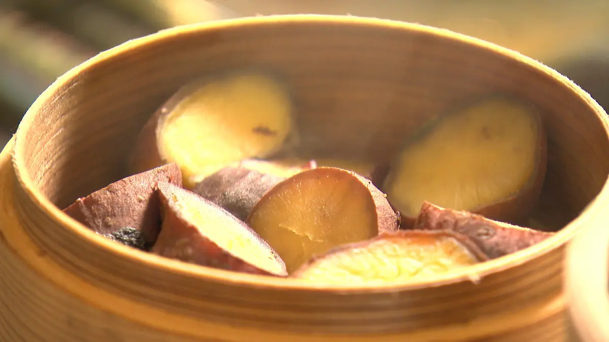 こうぼく野菜やのせいろ蒸しのさつまいも