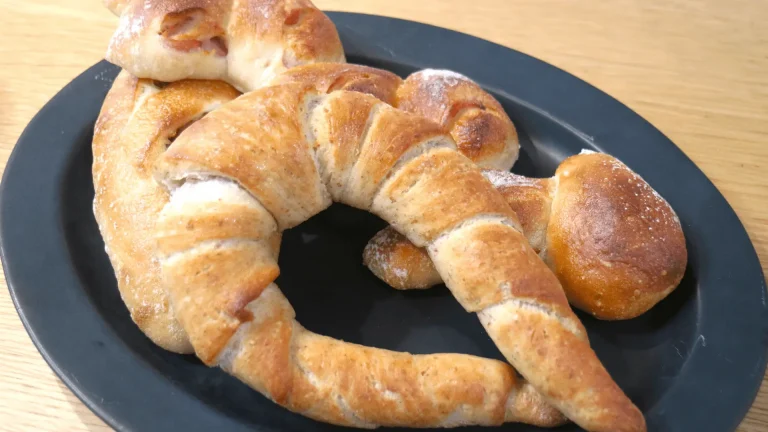 松江市にオープンしたベーカリーニコのパン